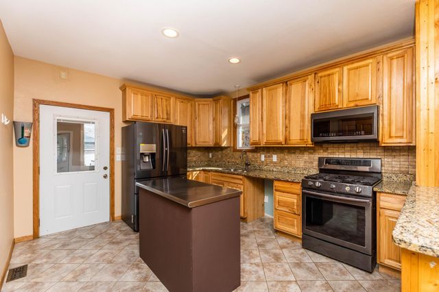 2411 Madison Street NE, Minneapolis, MN 55418