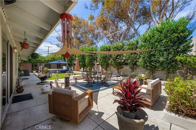 12391 Martha Ann, Los Alamitos, CA 90720