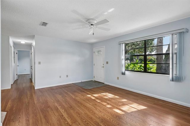 21 ABERDEEN CIRCLE, Leesburg, FL 34788
