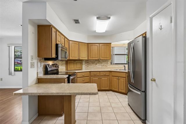 21 ABERDEEN CIRCLE, Leesburg, FL 34788