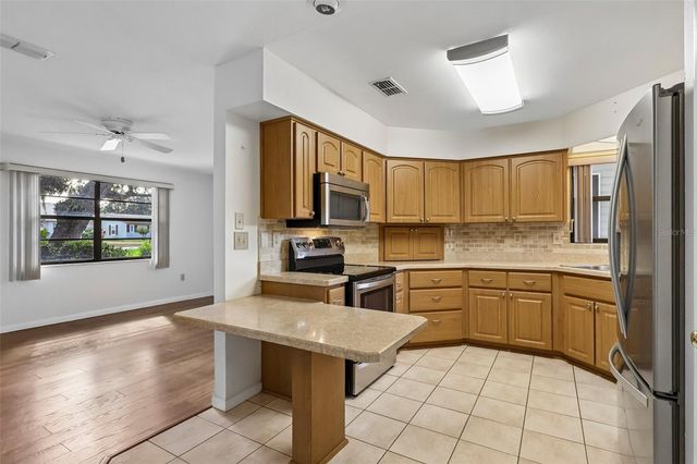 21 ABERDEEN CIRCLE, Leesburg, FL 34788