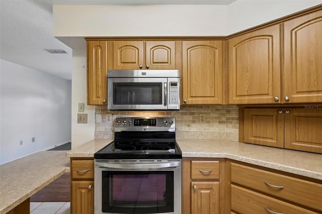 21 ABERDEEN CIRCLE, Leesburg, FL 34788