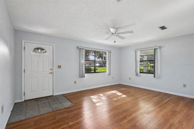 21 ABERDEEN CIRCLE, Leesburg, FL 34788