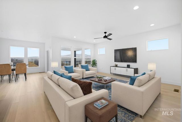 6725 S Kirsten Way 929, Eagle, ID 83629