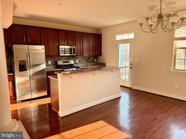 4502 POTOMAC HIGHLANDS CIR, Triangle, VA 22172