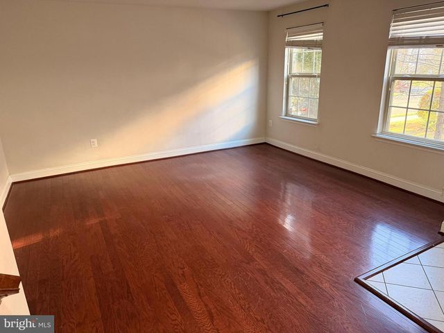 4502 POTOMAC HIGHLANDS CIR, Triangle, VA 22172