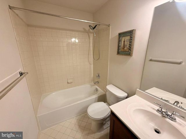 4502 POTOMAC HIGHLANDS CIR, Triangle, VA 22172