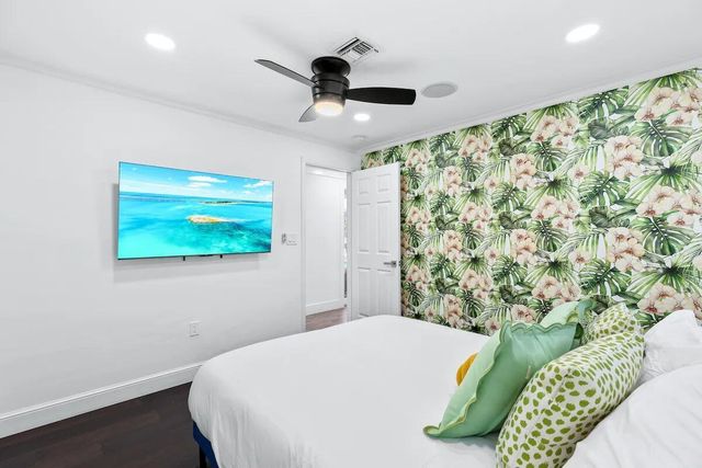 1448 NE 57th Street, Fort Lauderdale, FL 33334