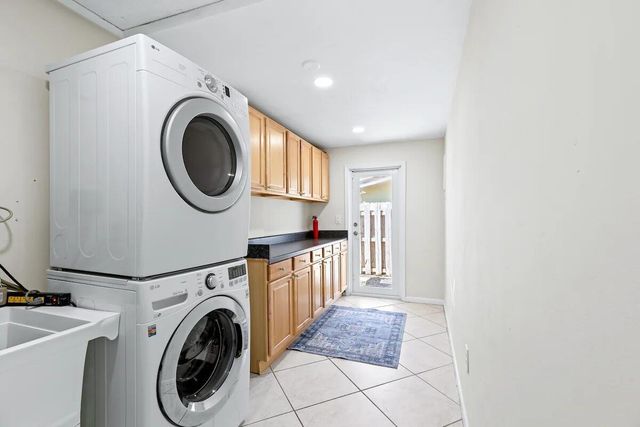 1448 NE 57th Street, Fort Lauderdale, FL 33334