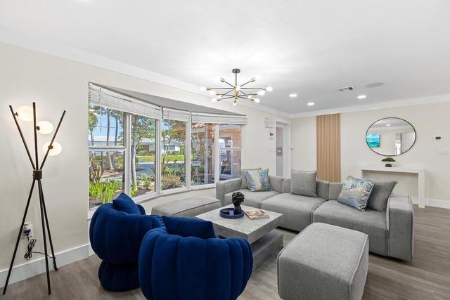 1448 NE 57th Street, Fort Lauderdale, FL 33334