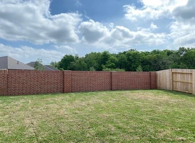 2122 Ironwood Pass Dr, Missouri City, TX 77459