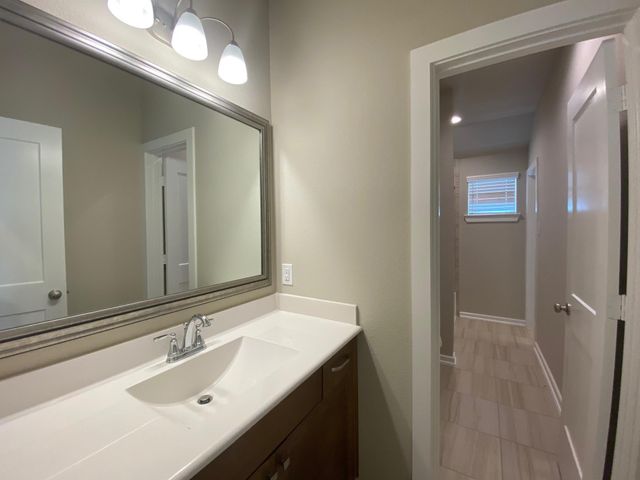 2122 Ironwood Pass Dr, Missouri City, TX 77459