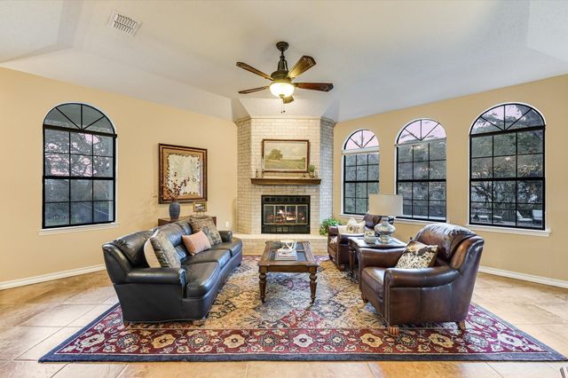 8105 Long Canyon DR, Austin, TX 78730