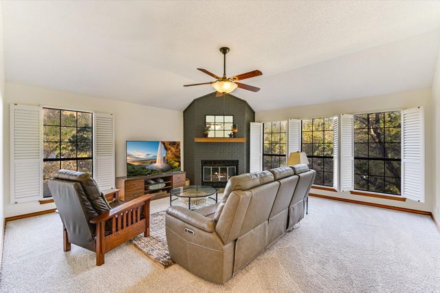 8105 Long Canyon DR, Austin, TX 78730