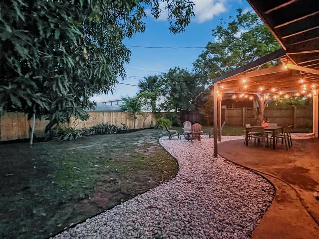 1114 N M Street, Lake Worth Beach, FL 33460