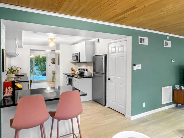 1114 N M Street, Lake Worth Beach, FL 33460