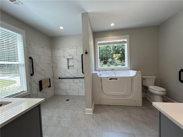 390 Lummus Road, Covington, GA 30016