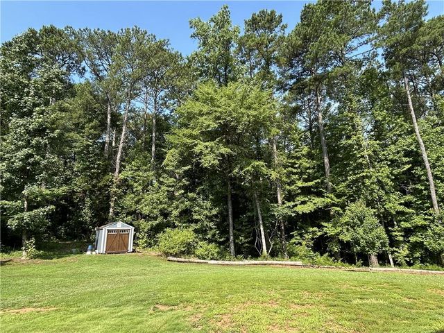 390 Lummus Road, Covington, GA 30016