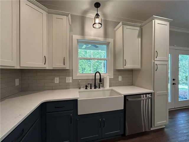 390 Lummus Road, Covington, GA 30016