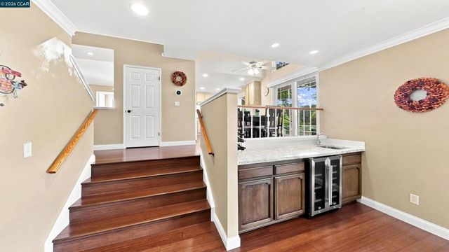 1280 Saint Andrews Dr, Discovery Bay, CA 94505