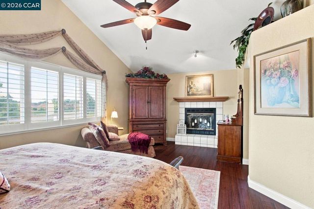 1280 Saint Andrews Dr, Discovery Bay, CA 94505