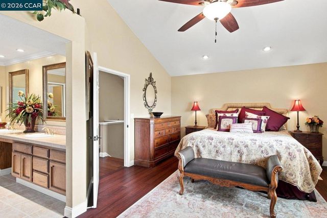 1280 Saint Andrews Dr, Discovery Bay, CA 94505