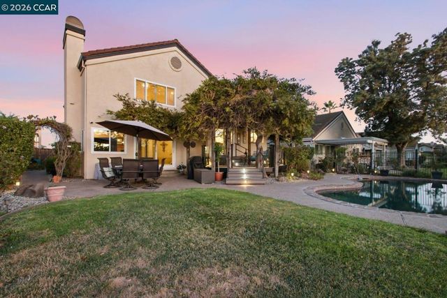1280 Saint Andrews Dr, Discovery Bay, CA 94505