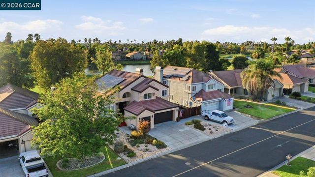 1280 Saint Andrews Dr, Discovery Bay, CA 94505