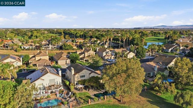 1280 Saint Andrews Dr, Discovery Bay, CA 94505