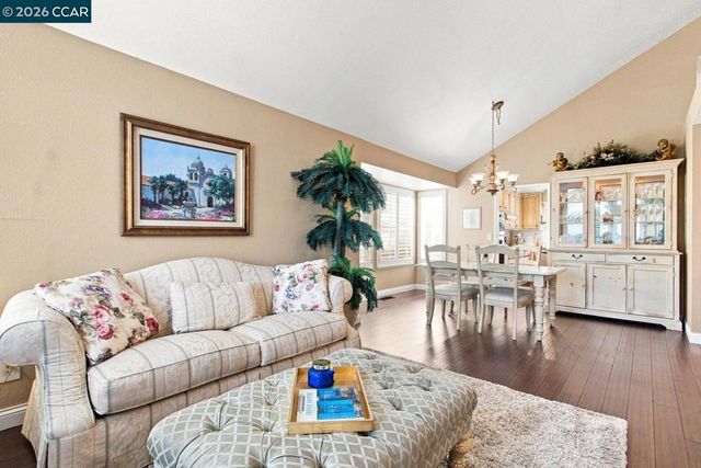 1280 Saint Andrews Dr, Discovery Bay, CA 94505