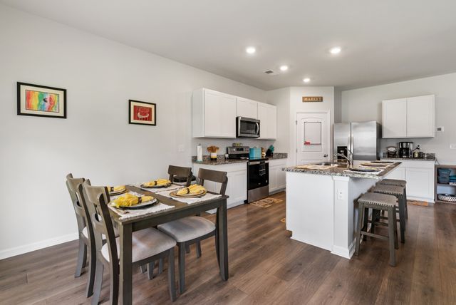 125 Stammer Farms Blvd, Chapel Hill, TN 37034