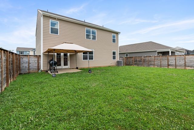 125 Stammer Farms Blvd, Chapel Hill, TN 37034