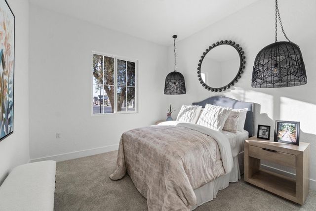 2291 N Argyle Avenue, Clovis, CA 93619