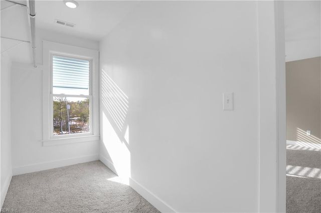 50 North Lawson RD, Poquoson, VA 23662