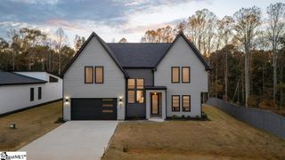 2032 Blessed Drive, Inman, SC 29349