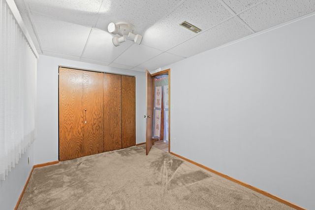 5570 Fillmore Street NE, Fridley, MN 55432