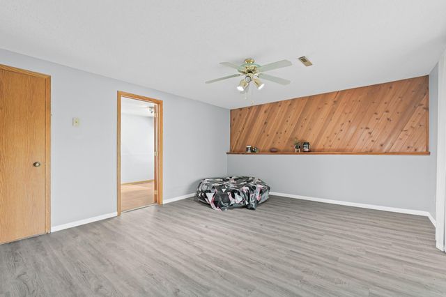 5570 Fillmore Street NE, Fridley, MN 55432
