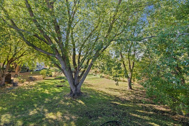 5570 Fillmore Street NE, Fridley, MN 55432
