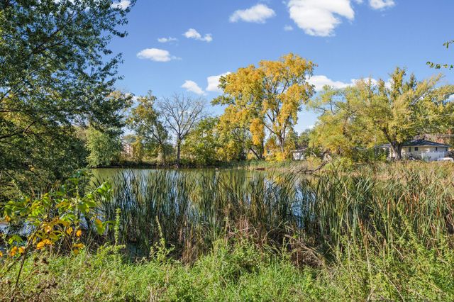 5570 Fillmore Street NE, Fridley, MN 55432