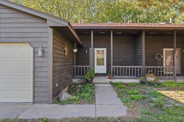 5570 Fillmore Street NE, Fridley, MN 55432