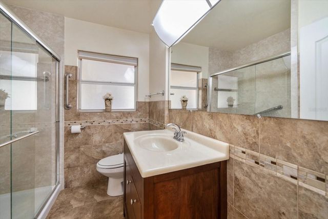 1225 RIDGE AVENUE, Clearwater, FL 33755