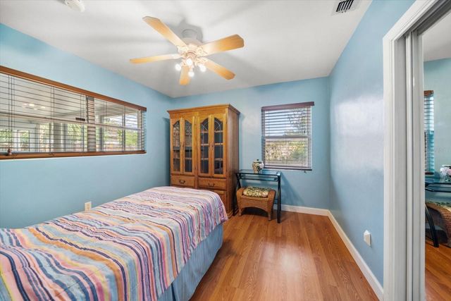 1225 RIDGE AVENUE, Clearwater, FL 33755