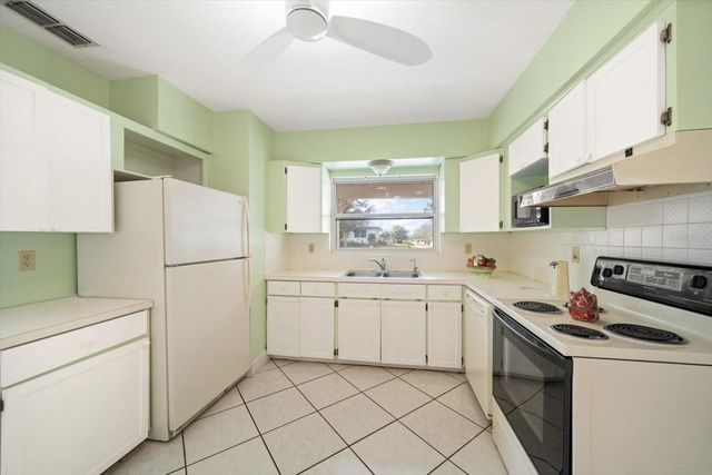 1225 RIDGE AVENUE, Clearwater, FL 33755