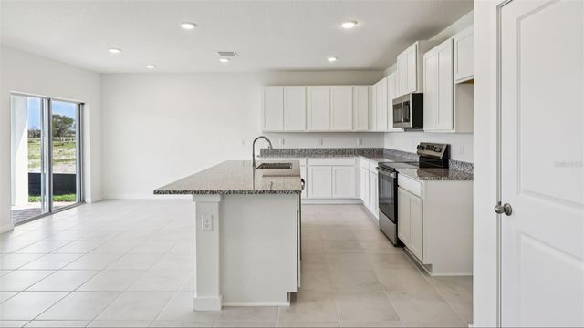 463 LIBERTY BEND, Haines City, FL 33844