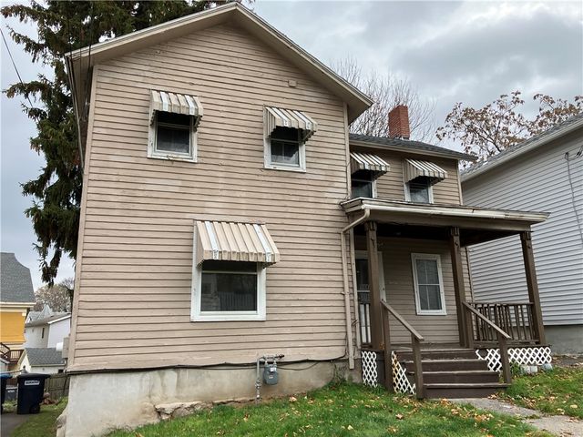 27 Dorchester Avenue, Geneva City, NY 14456