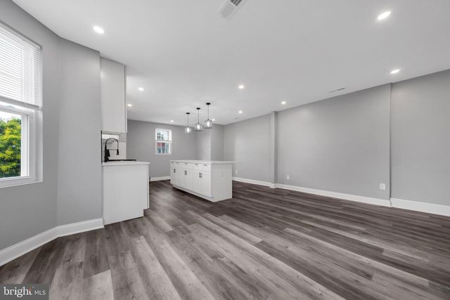 5600 THOMAS AVE, Philadelphia, PA 19143