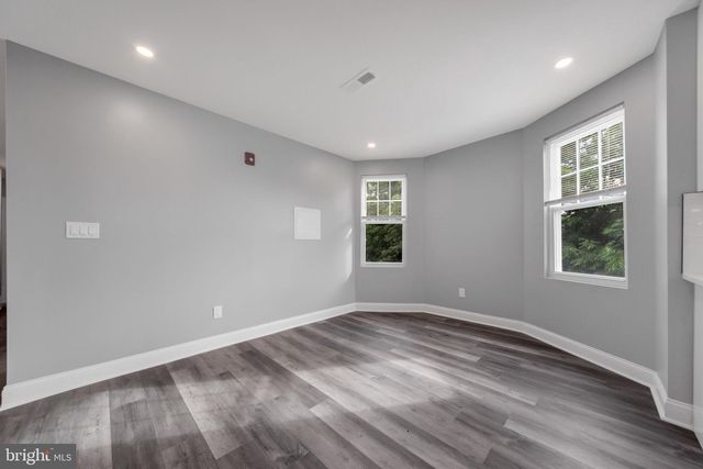 5600 THOMAS AVE, Philadelphia, PA 19143