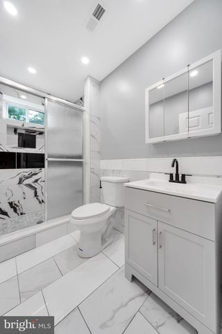 5600 THOMAS AVE, Philadelphia, PA 19143