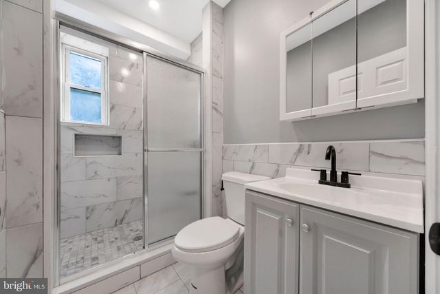 5600 THOMAS AVE, Philadelphia, PA 19143