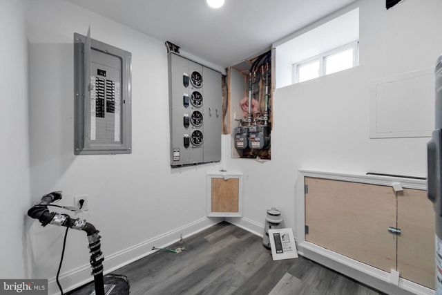5600 THOMAS AVE, Philadelphia, PA 19143
